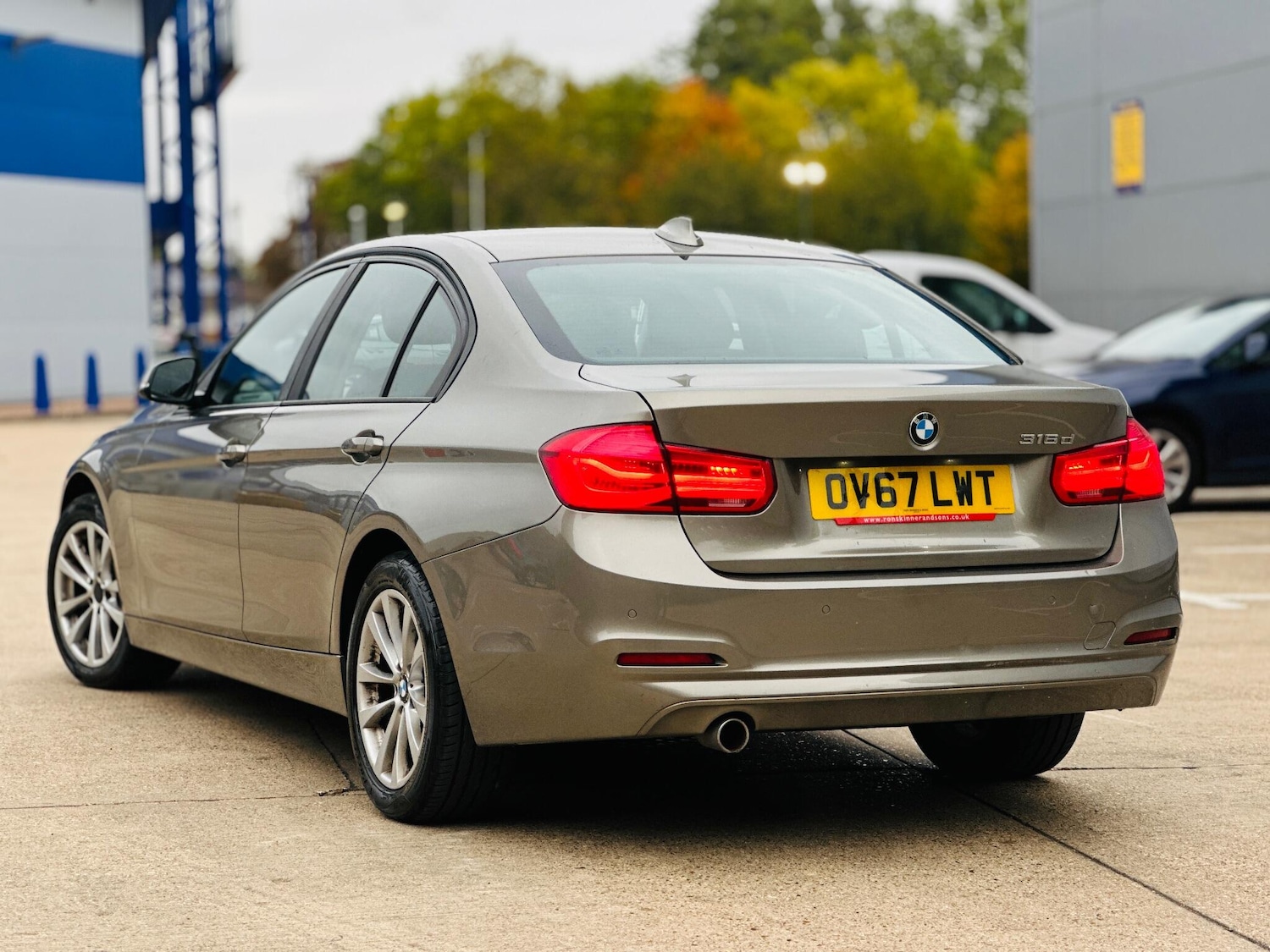 Used BMW 3 Series 2017 for sale - 76238623: Photo 40