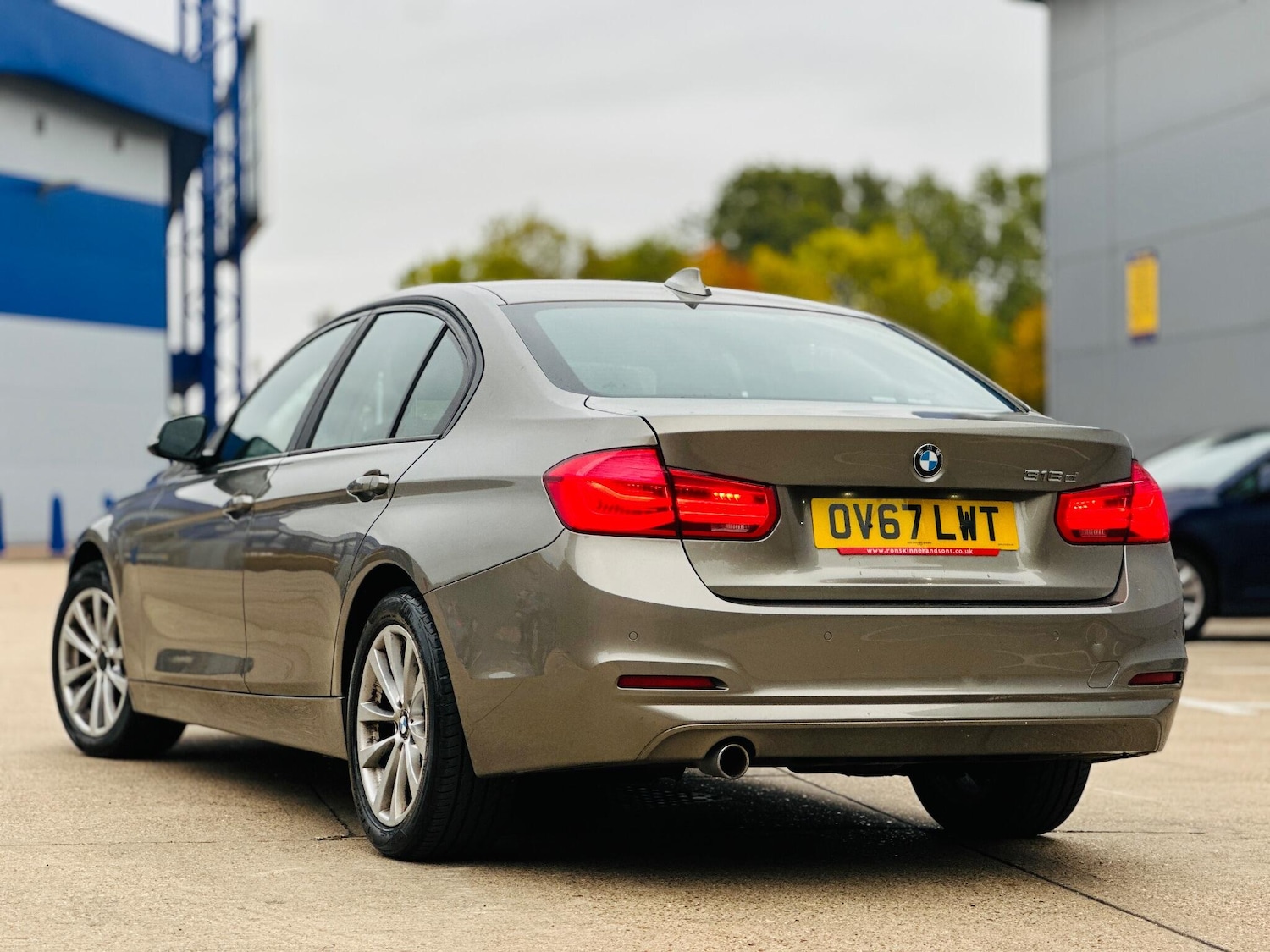 Used BMW 3 Series 2017 for sale - 76238623: Photo 5