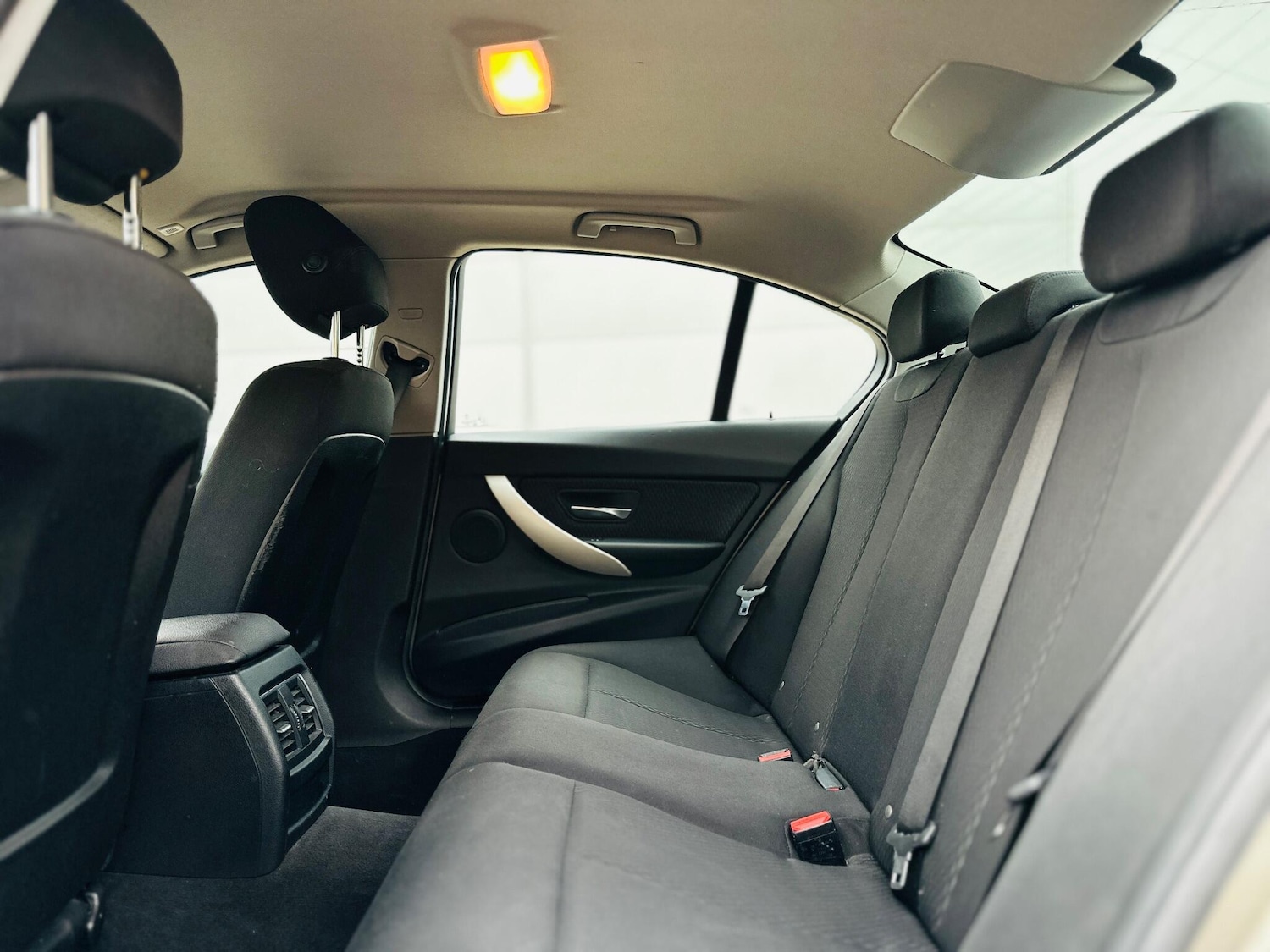 Used BMW 3 Series 2017 for sale - 76238623: Photo 54