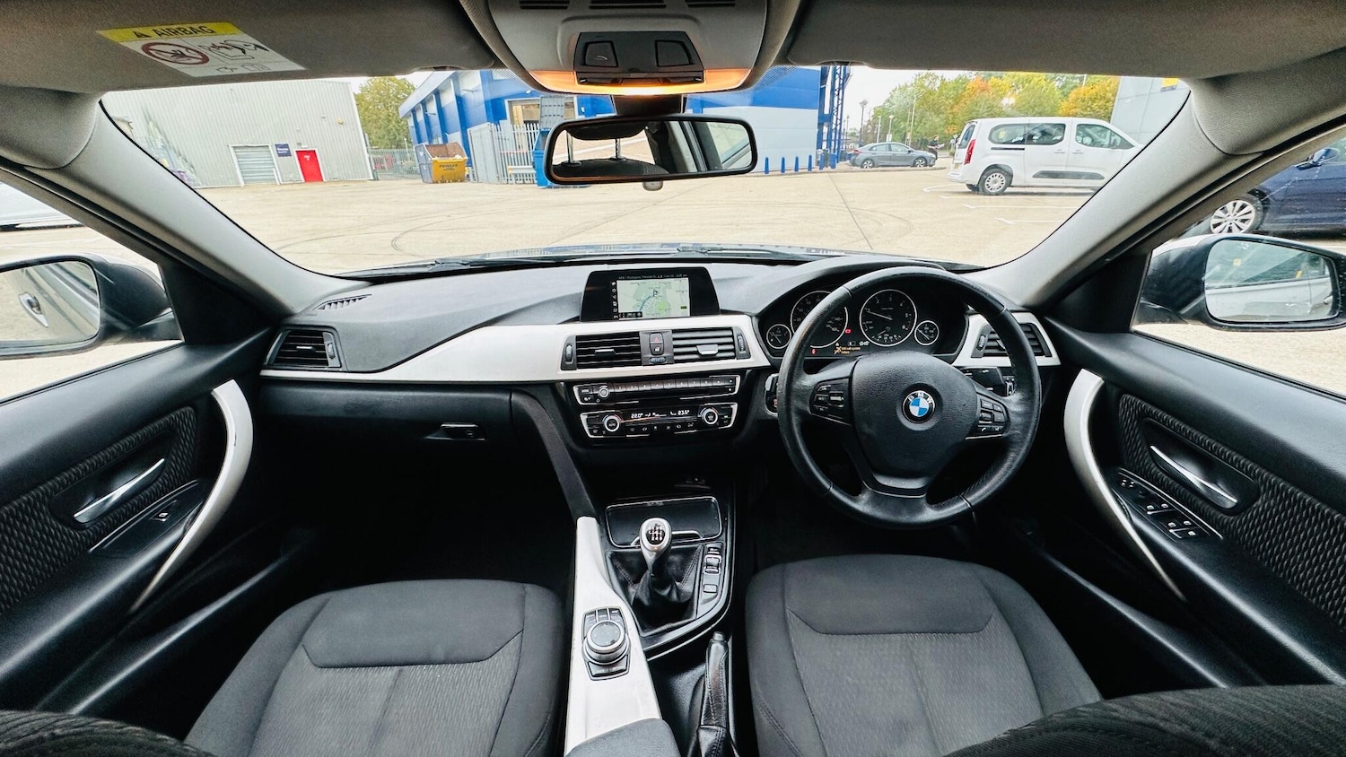 Used BMW 3 Series 2017 for sale - 76238623: Photo 57
