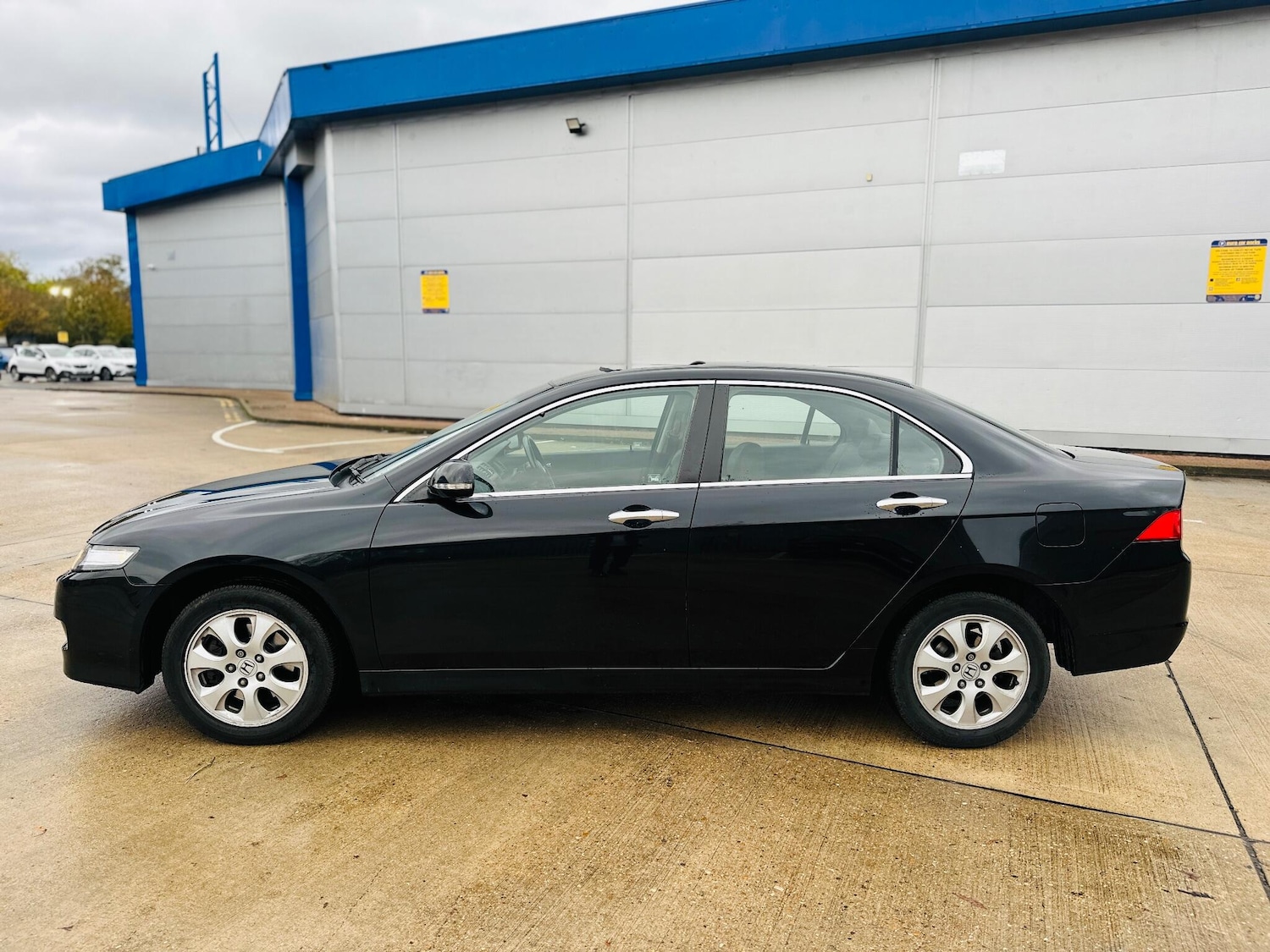 Used Honda Accord 2006 for sale - 76361193: Photo 9