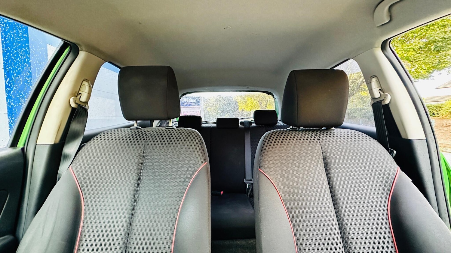 Vehicle 29