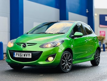 Used Mazda Mazda2 2011 for sale - 75839000: Photo