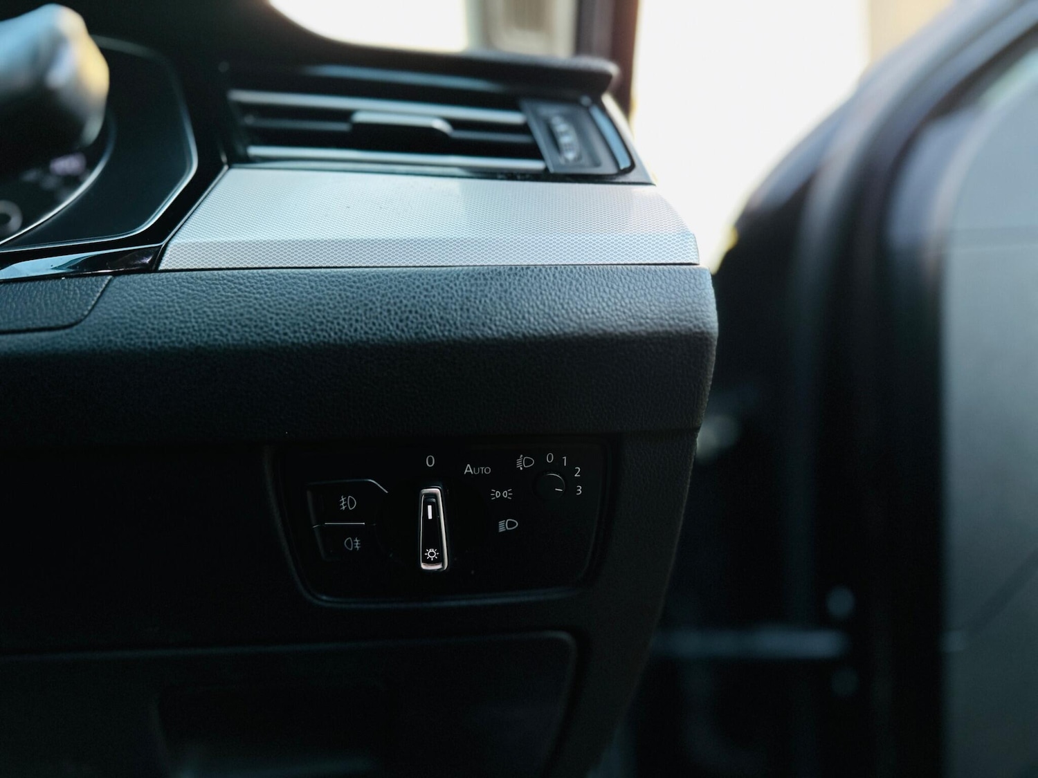 Used Volkswagen Passat 2016 for sale - 77215195: Photo 16