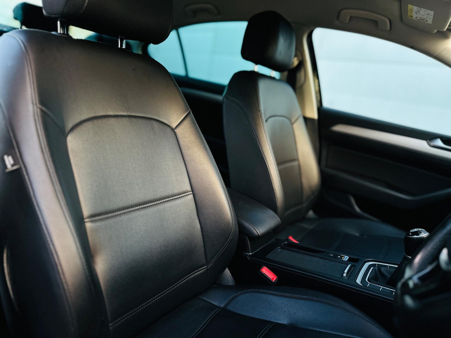 Used Volkswagen Passat 2016 for sale - 77215195: Photo 25