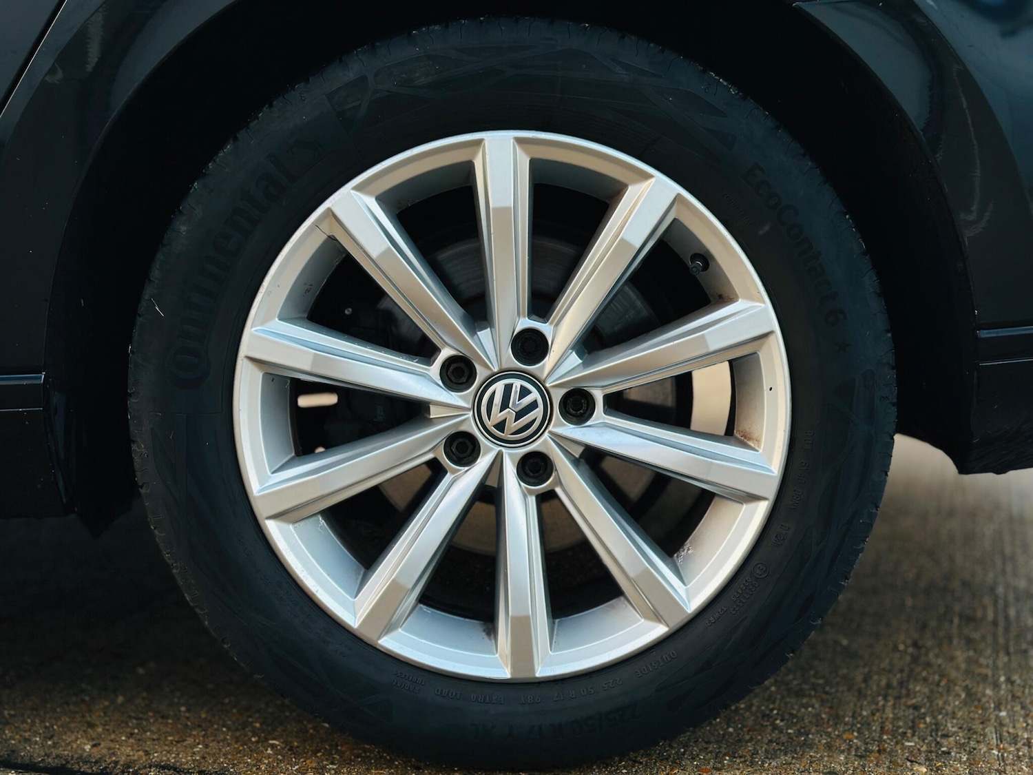 Used Volkswagen Passat 2016 for sale - 77215195: Photo 62