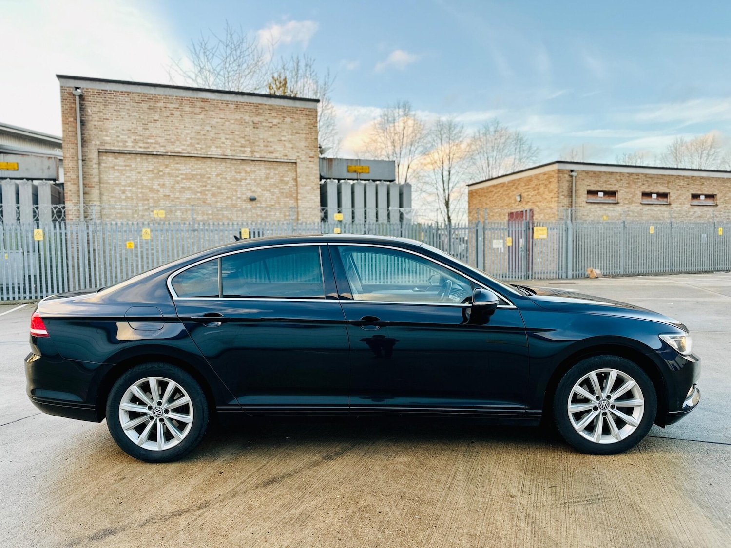 Used Volkswagen Passat 2016 for sale - 77215195: Photo 8