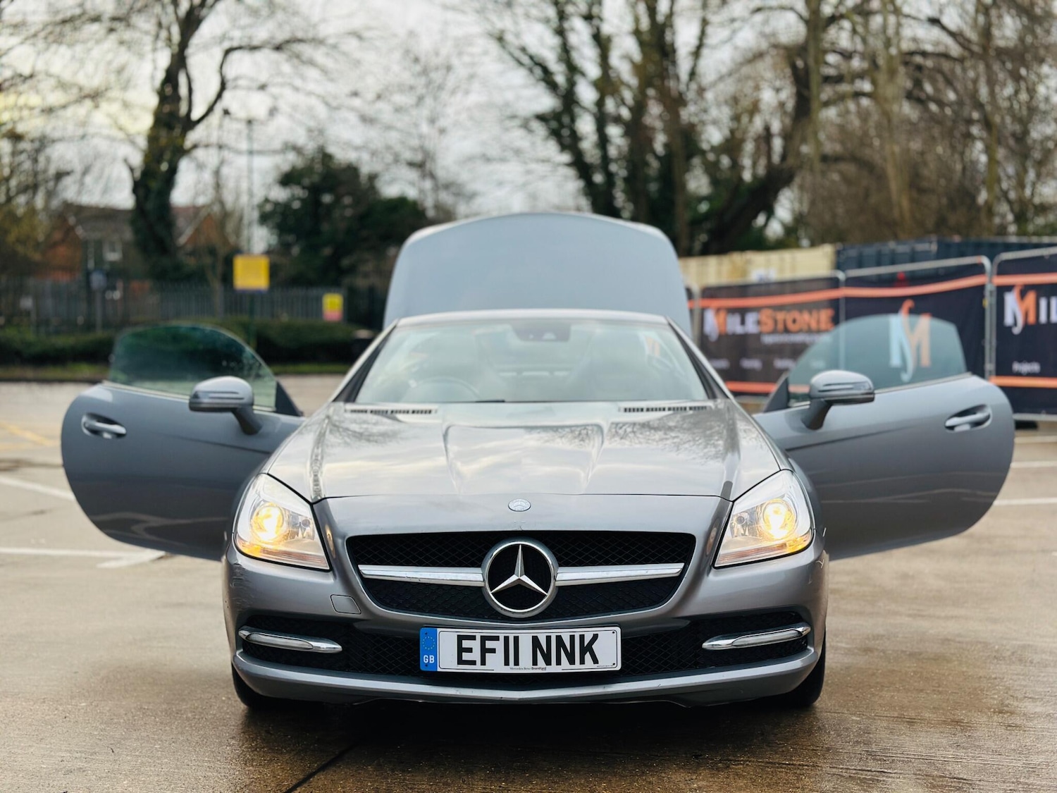 Used Mercedes-Benz SLK 2011 for sale - 77305196: Photo 17
