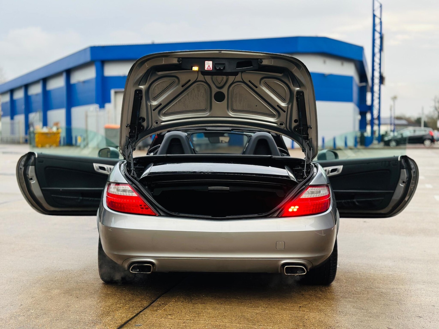 Used Mercedes-Benz SLK 2011 for sale - 77305196: Photo 18