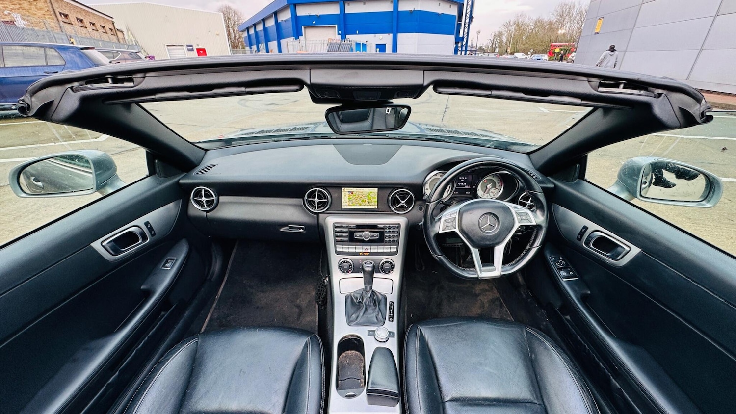 Used Mercedes-Benz SLK 2011 for sale - 77305196: Photo 3
