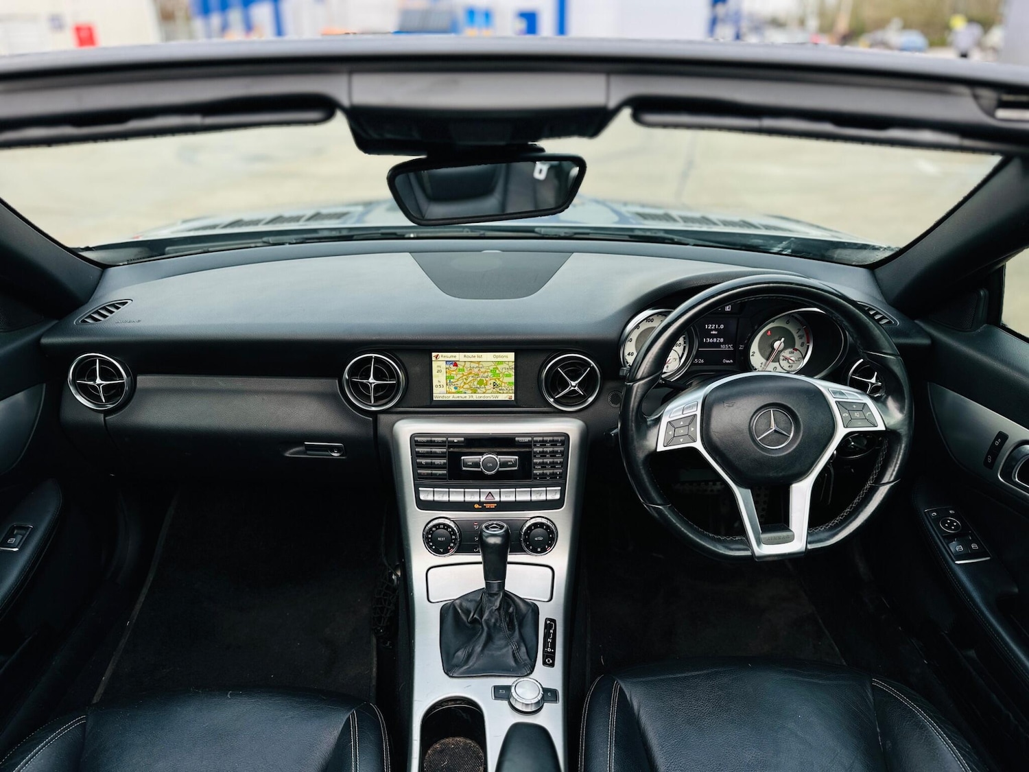 Used Mercedes-Benz SLK 2011 for sale - 77305196: Photo 30