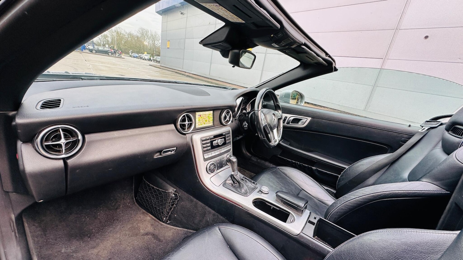 Used Mercedes-Benz SLK 2011 for sale - 77305196: Photo 35