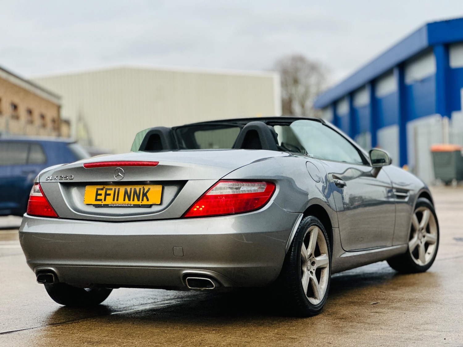 Used Mercedes-Benz SLK 2011 for sale - 77305196: Photo 4