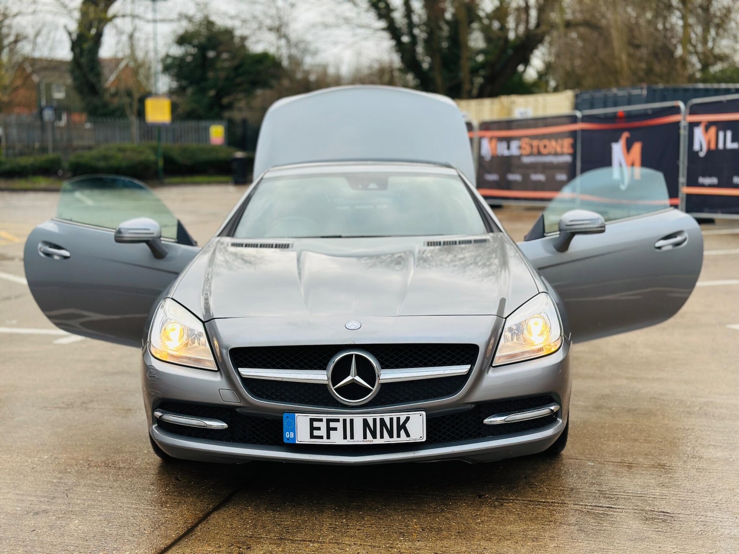 Used Mercedes-Benz SLK 2011 for sale - 77305196: Photo 54