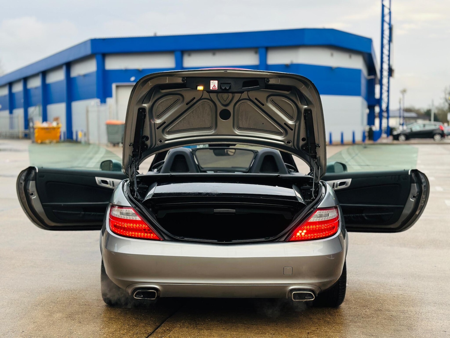 Used Mercedes-Benz SLK 2011 for sale - 77305196: Photo 56