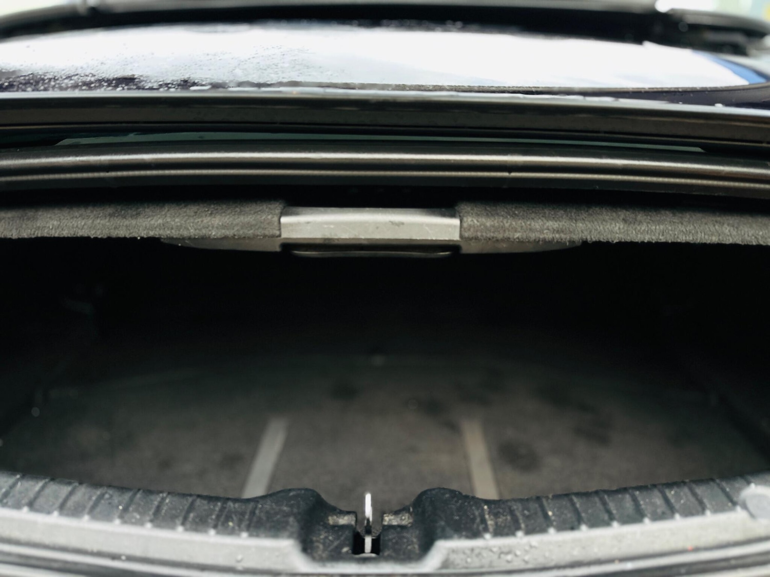 Used Mercedes-Benz SLK 2011 for sale - 77305196: Photo 58