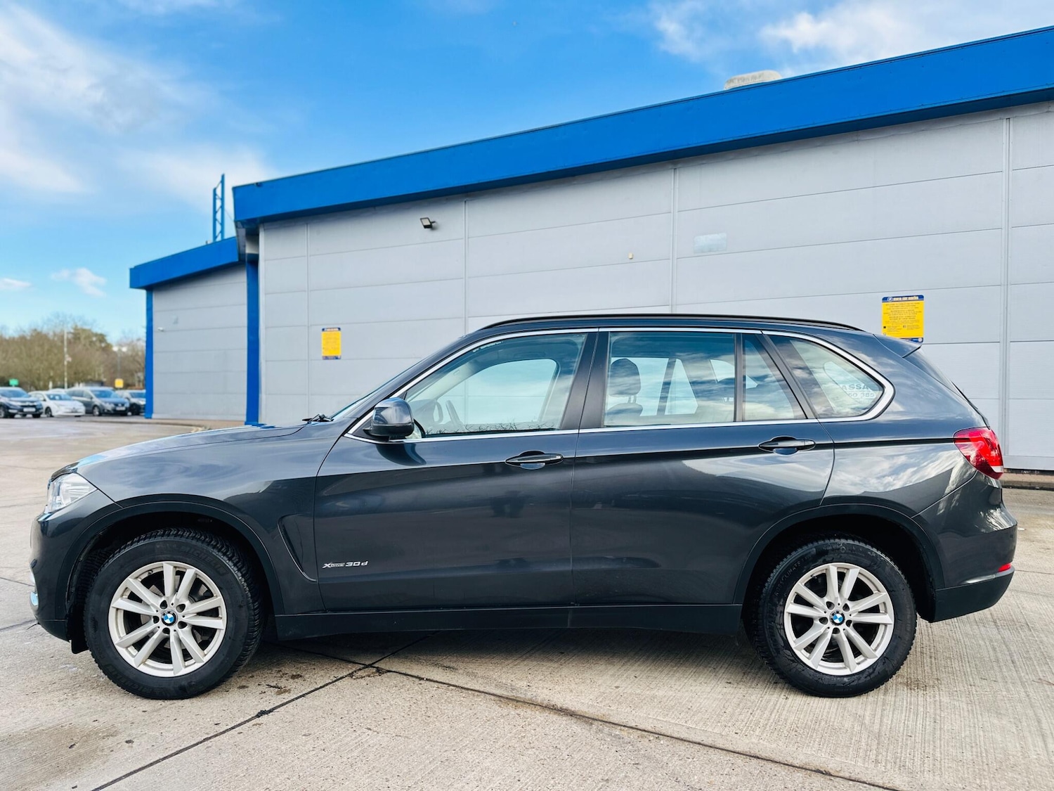 Used BMW X5 2015 for sale - 77564660: Photo 9