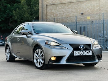 2013 (63) - 300h Luxury 4dr CVT Auto