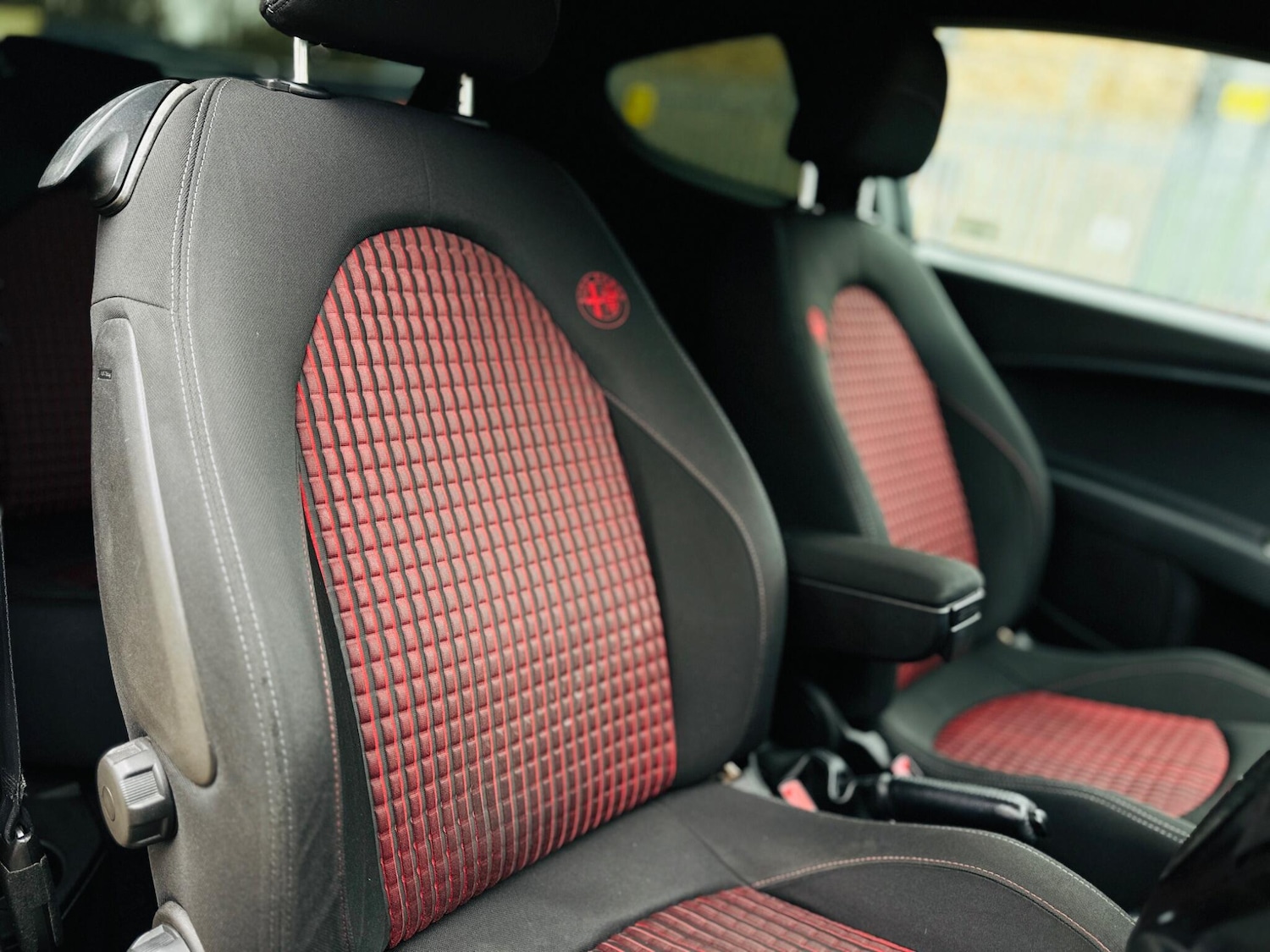 Used Alfa Romeo MiTo 2010 for sale - 77305407: Photo 25