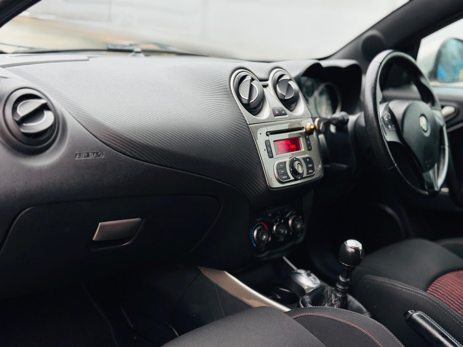 Used Alfa Romeo MiTo 2010 for sale - 77305407: Photo 50