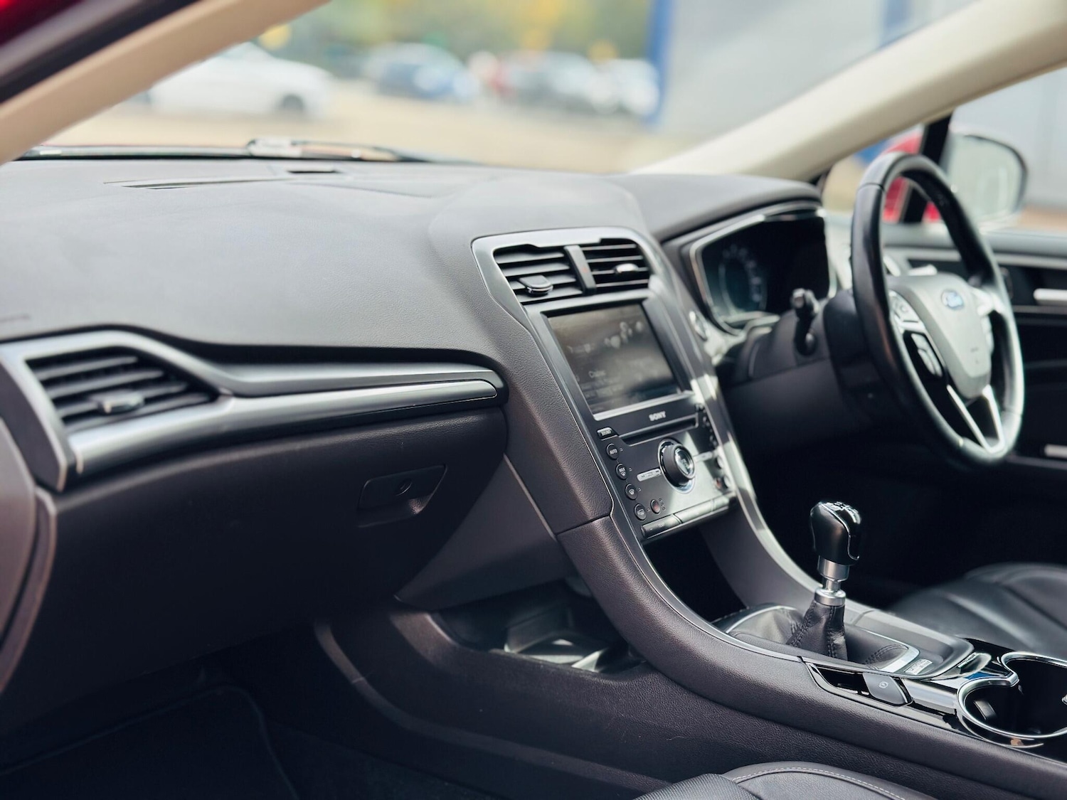 Used Ford Mondeo 2015 for sale - 77029555: Photo 24