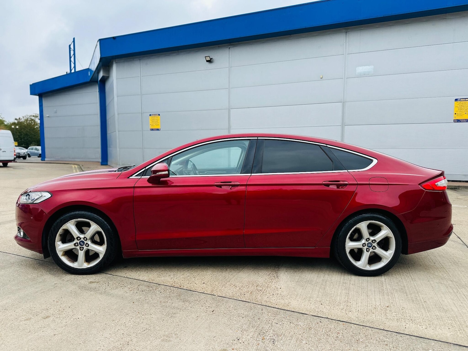 Used Ford Mondeo 2015 for sale - 77029555: Photo 9