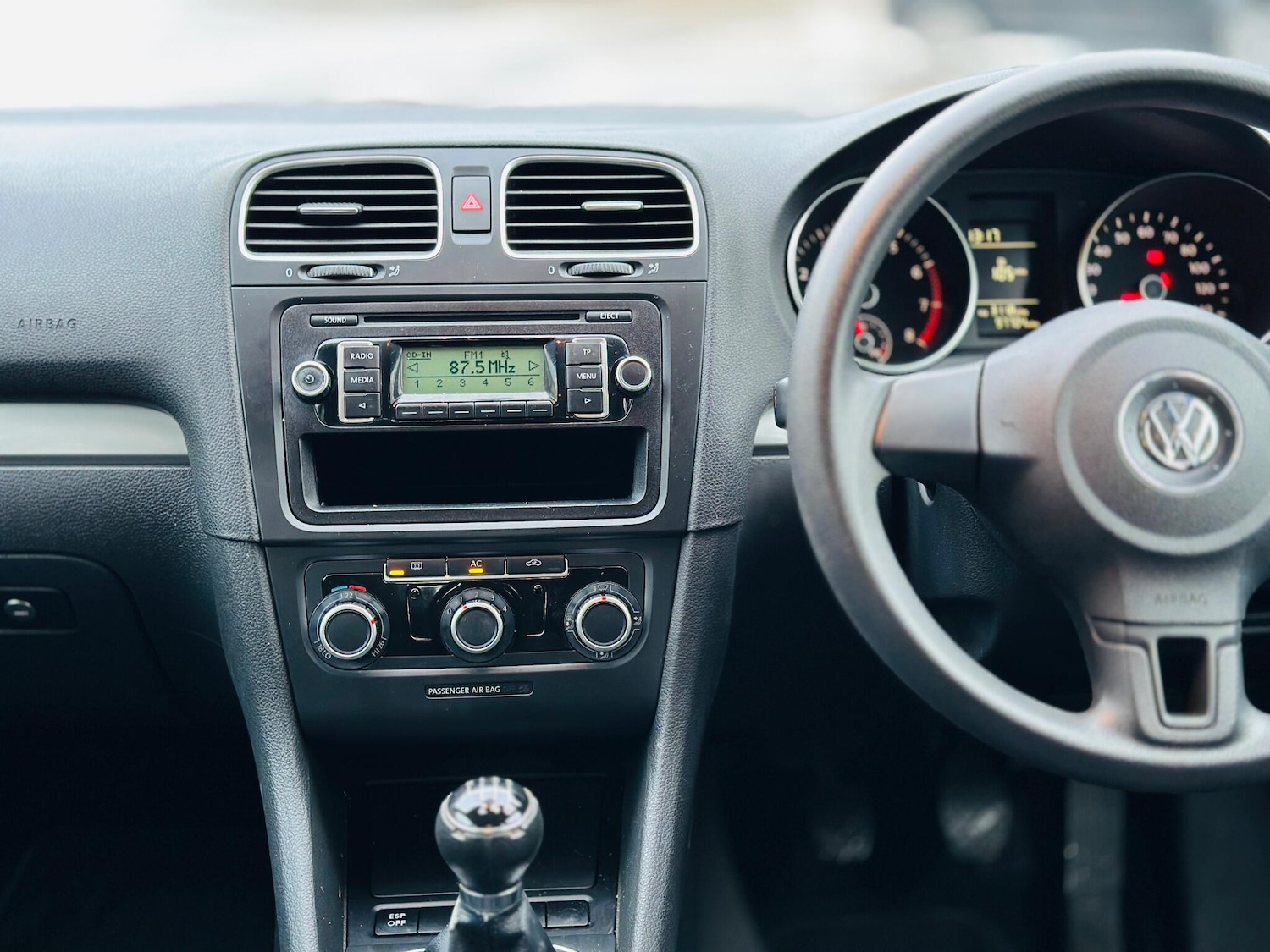 Used Volkswagen Golf 2010 for sale - 76926311: Photo 11