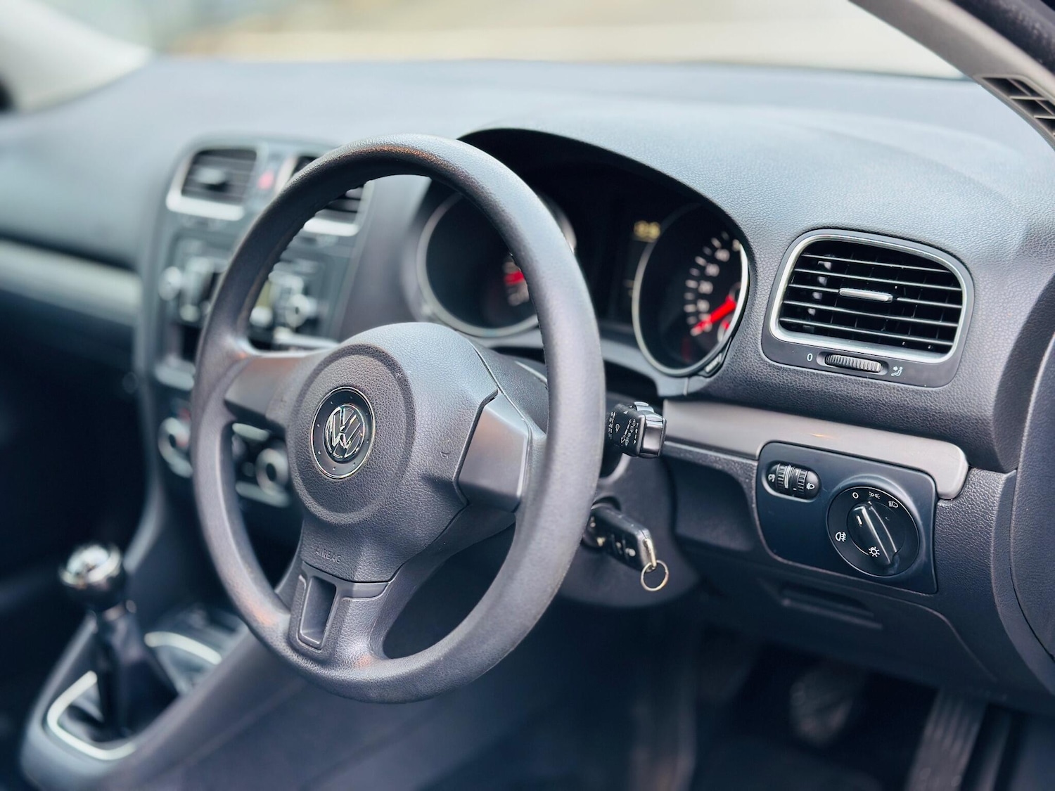 Used Volkswagen Golf 2010 for sale - 76926311: Photo 20