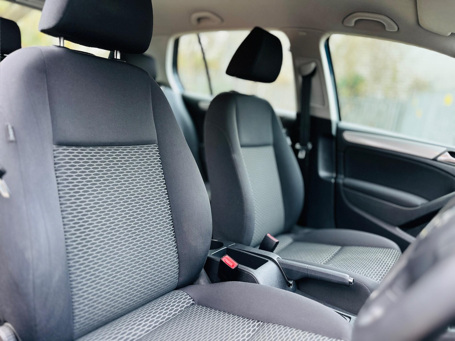 Used Volkswagen Golf 2010 for sale - 76926311: Photo 21