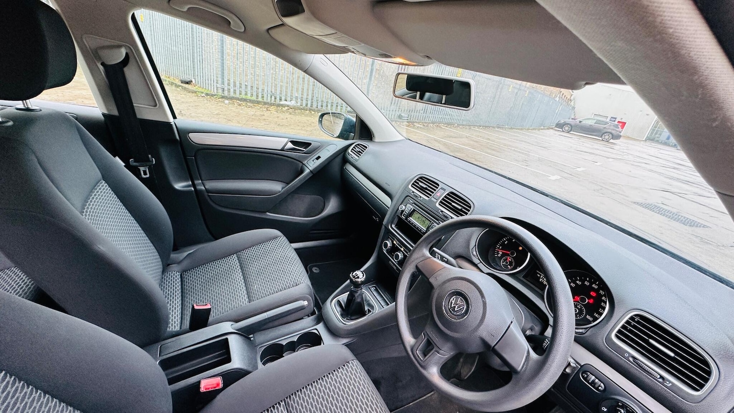 Used Volkswagen Golf 2010 for sale - 76926311: Photo 22