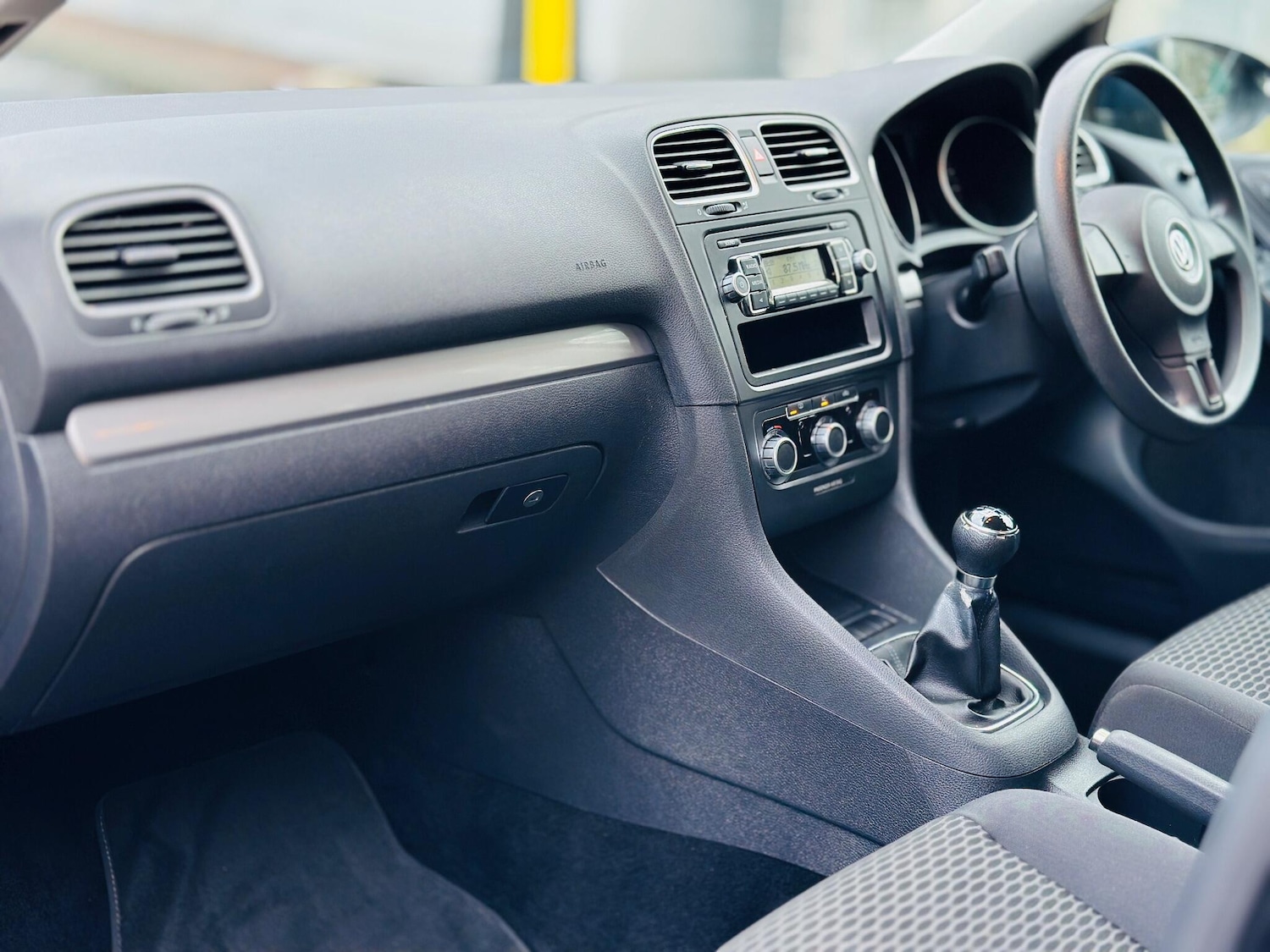 Used Volkswagen Golf 2010 for sale - 76926311: Photo 23