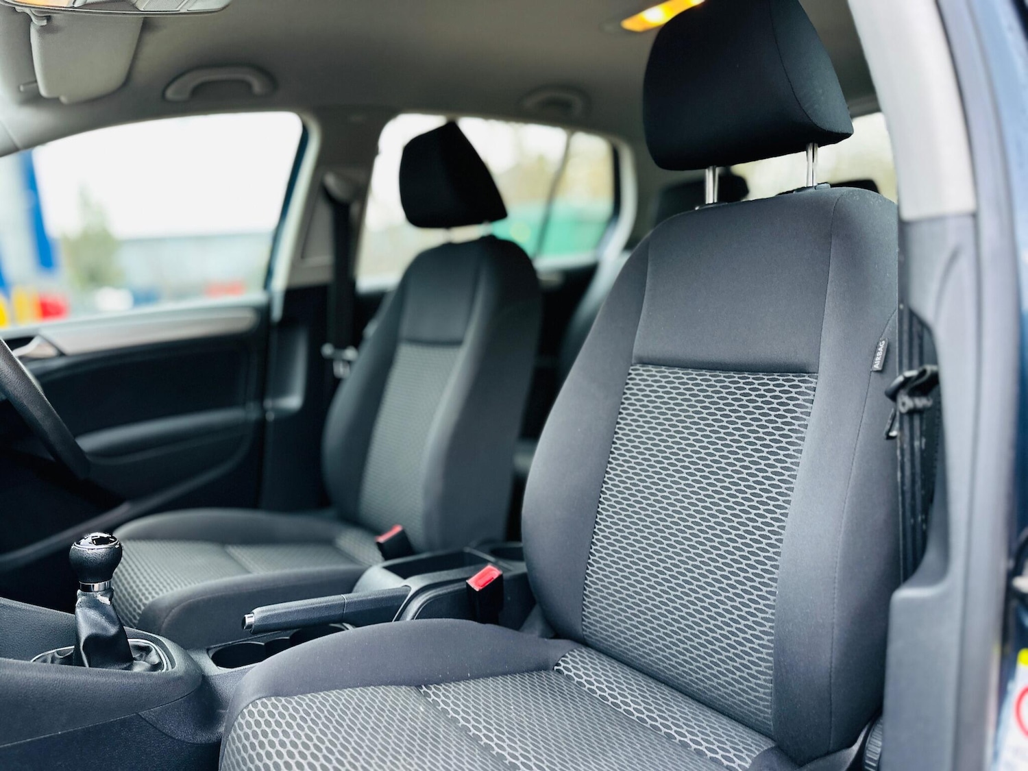 Used Volkswagen Golf 2010 for sale - 76926311: Photo 24