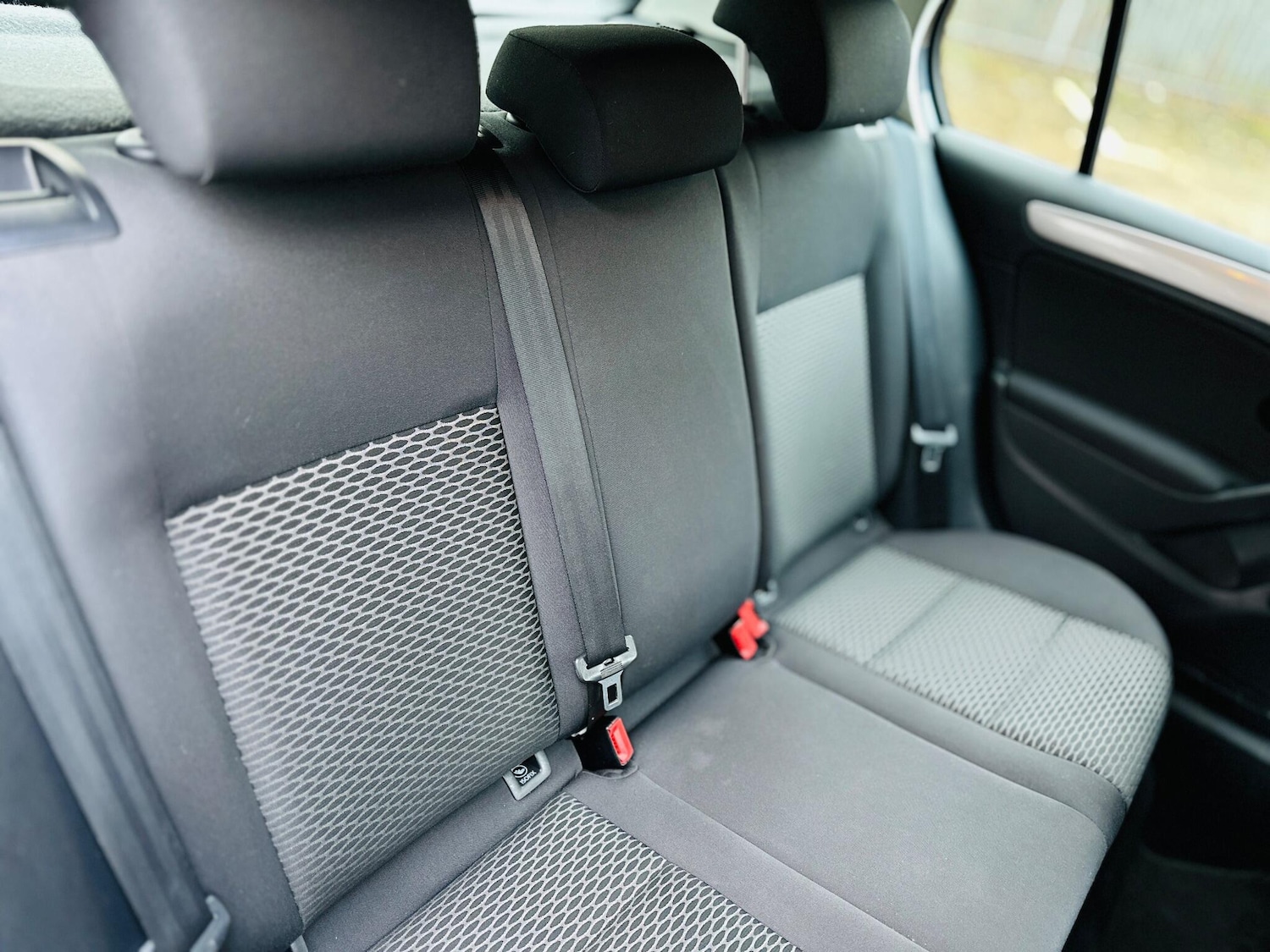 Used Volkswagen Golf 2010 for sale - 76926311: Photo 28