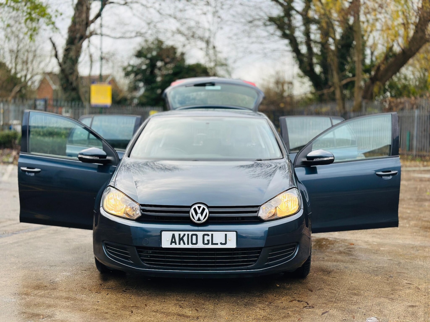 Used Volkswagen Golf 2010 for sale - 76926311: Photo 46