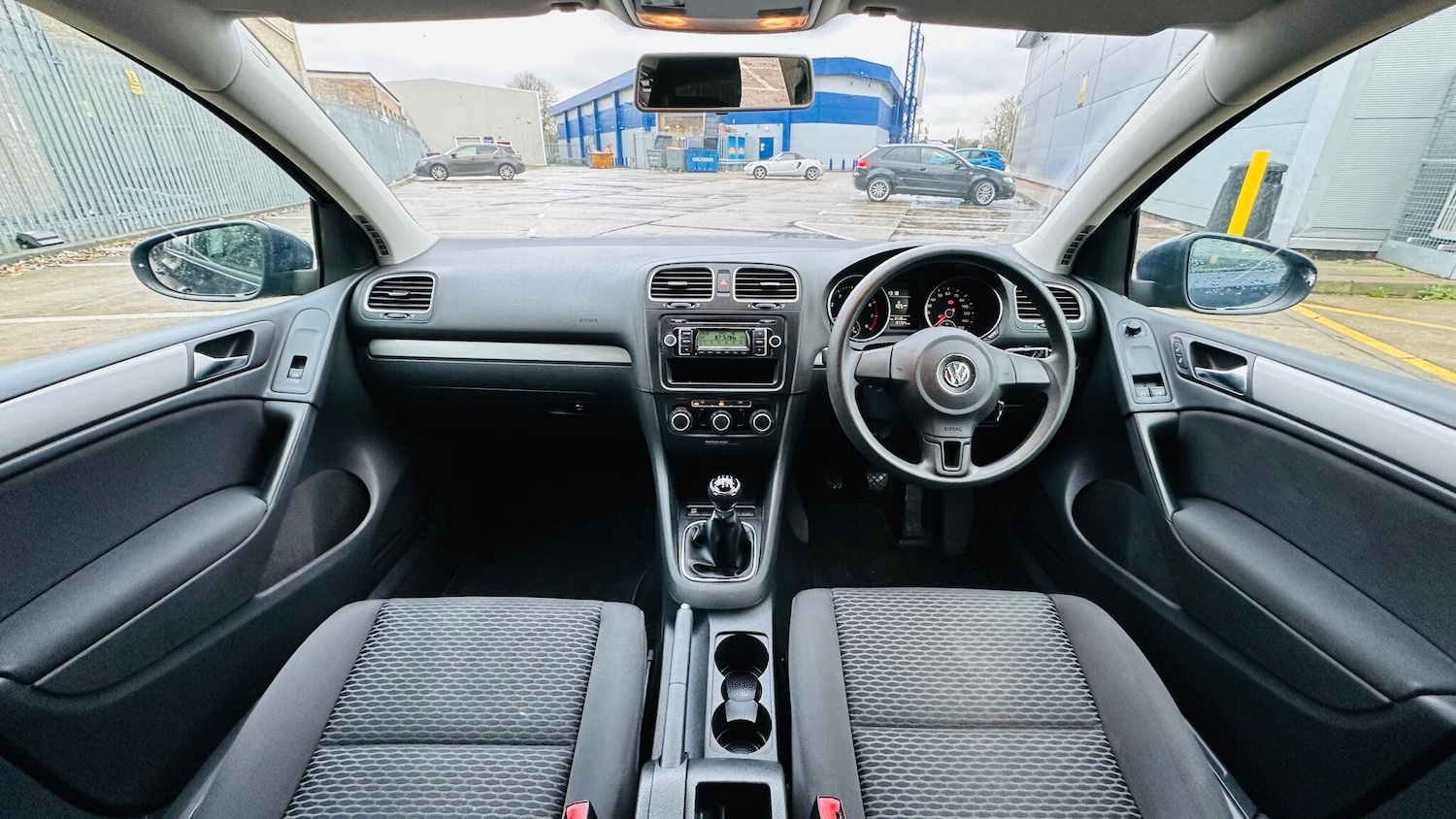 Used Volkswagen Golf 2010 for sale - 76926311: Photo 52