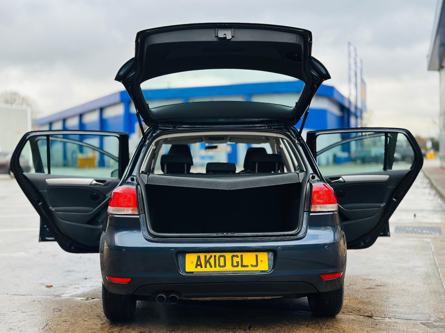 Used Volkswagen Golf 2010 for sale - 76926311: Photo 9