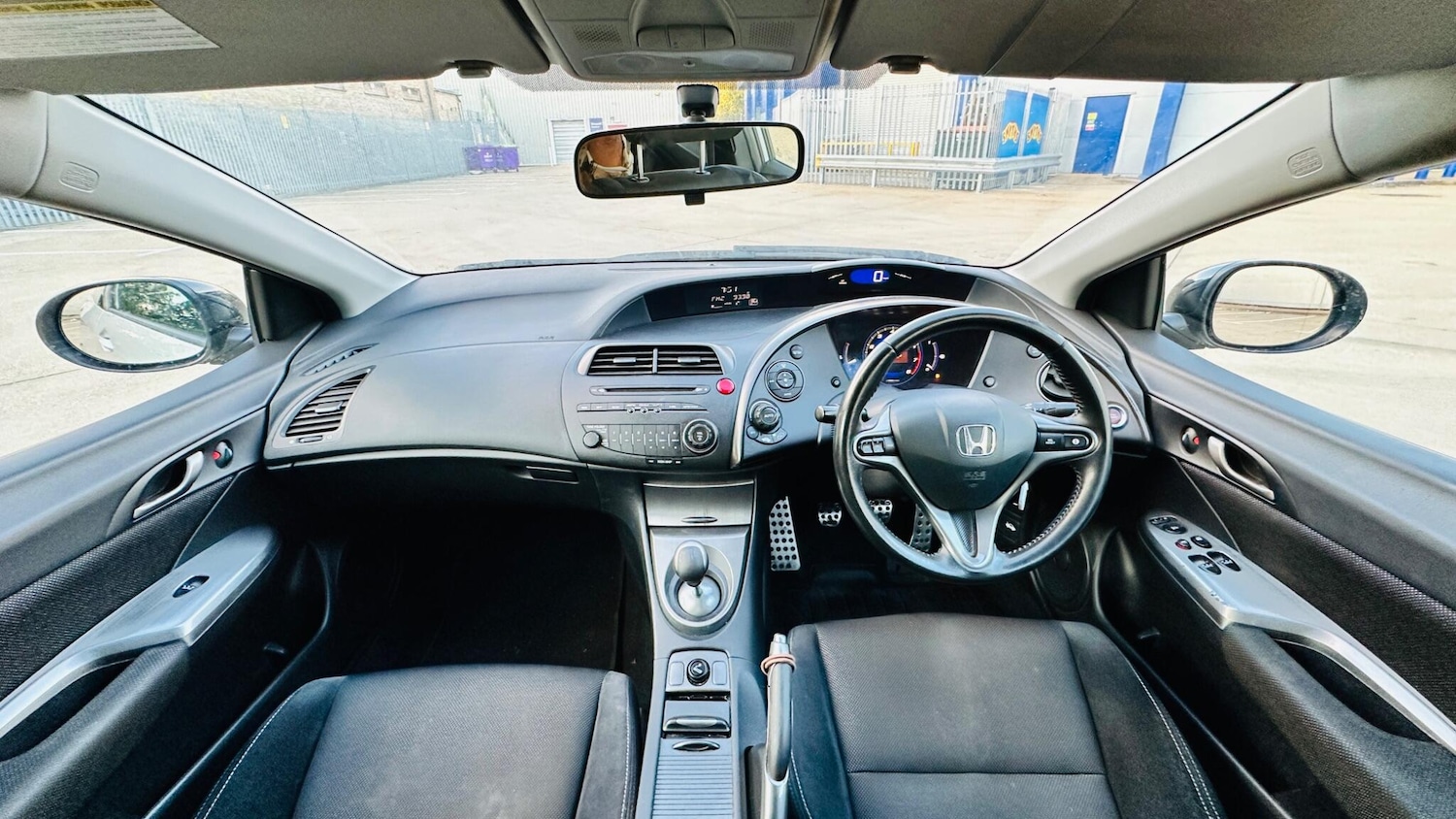 Vehicle 21