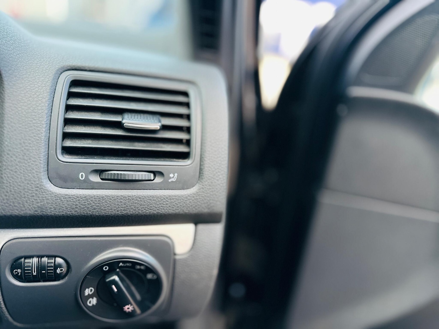 Used Volkswagen Golf 2009 for sale - 76801625: Photo 14