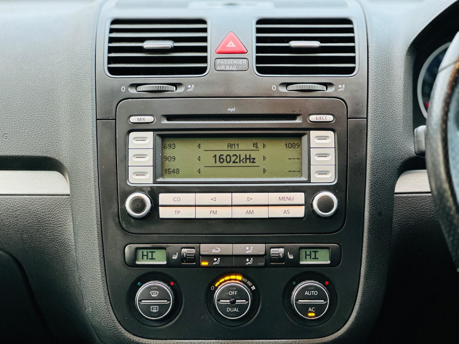 Used Volkswagen Golf 2009 for sale - 76801625: Photo 17