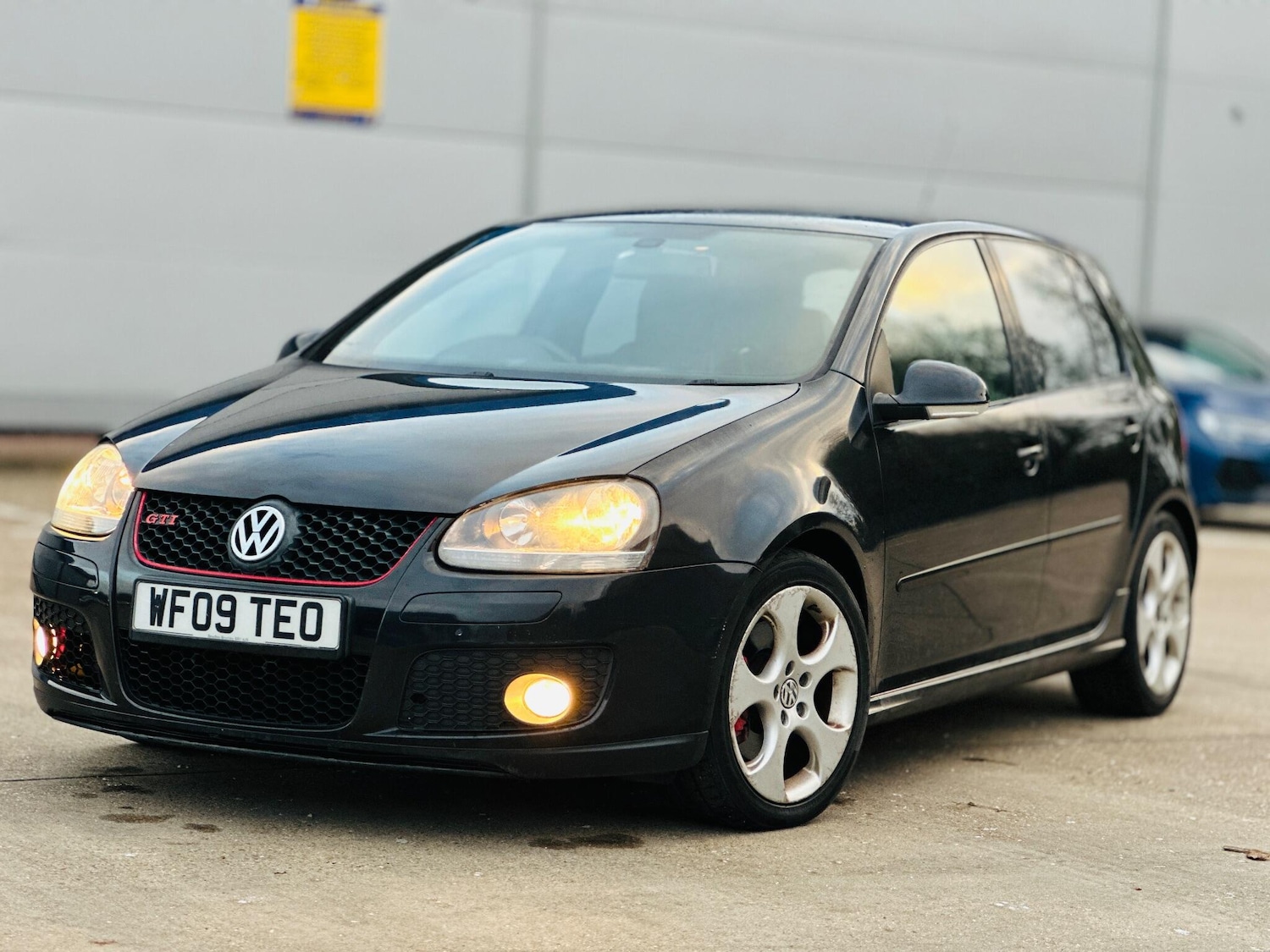 Used Volkswagen Golf 2009 for sale - 76801625: Photo 35