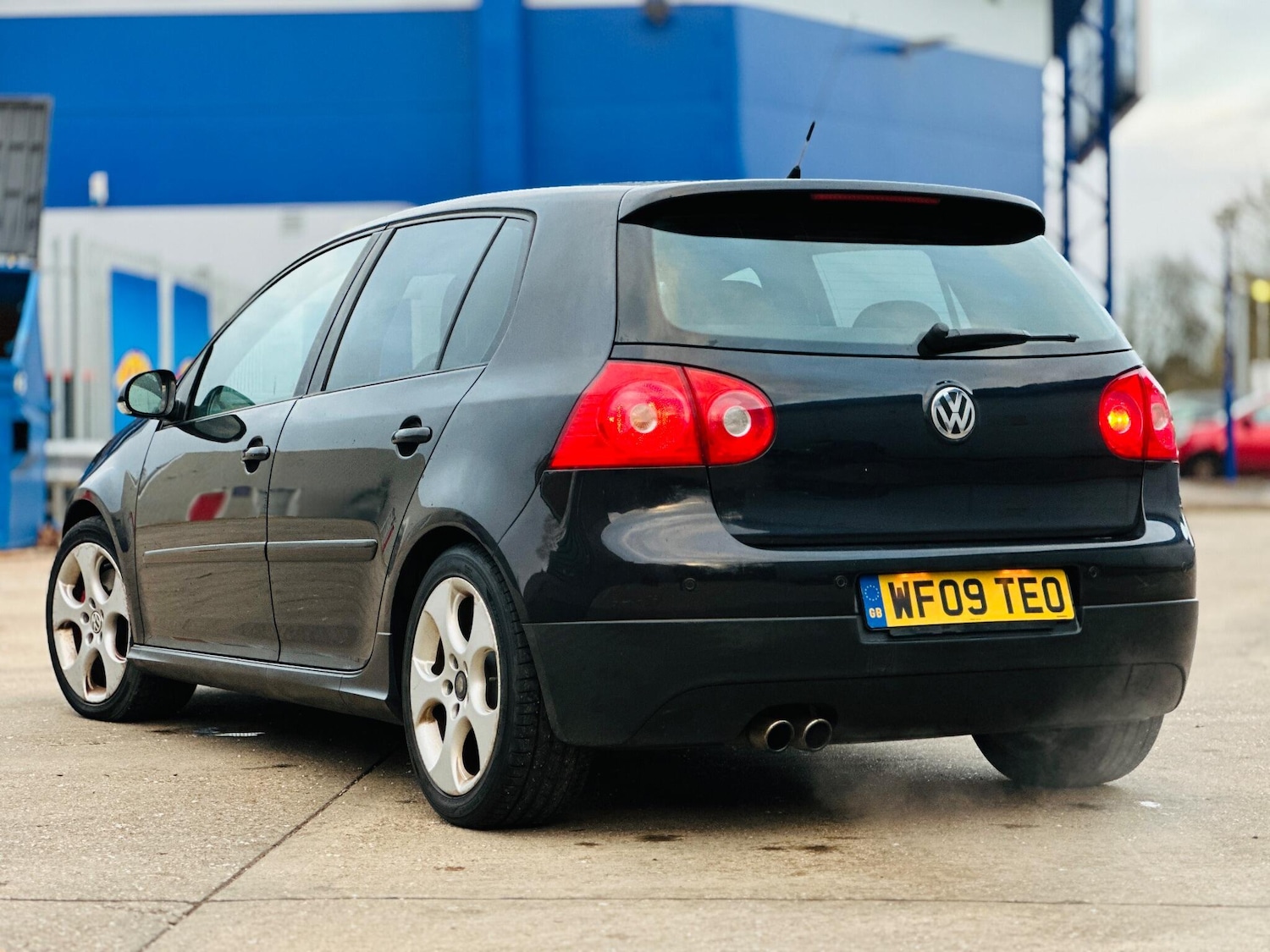 Used Volkswagen Golf 2009 for sale - 76801625: Photo 5