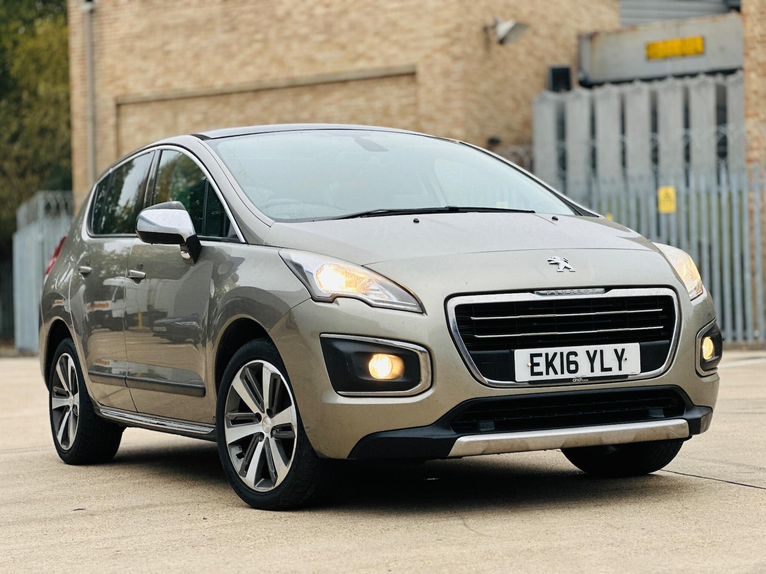 Used Peugeot 3008 2016 for sale - 76251294: Photo 1