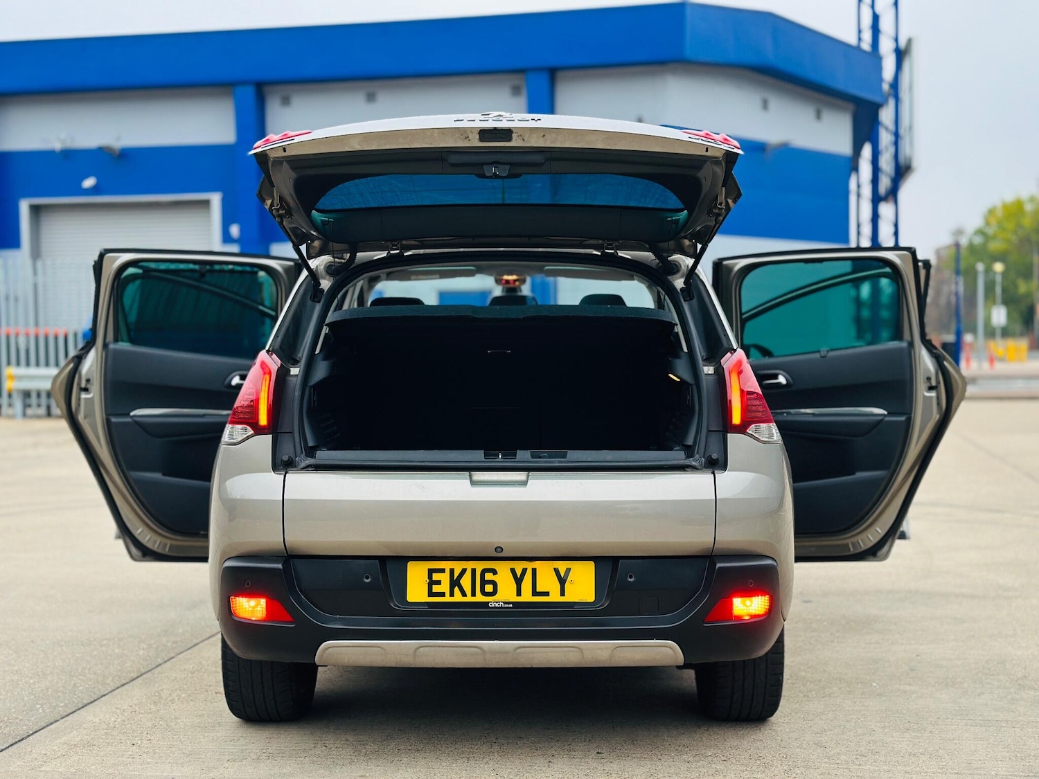 Used Peugeot 3008 2016 for sale - 76251294: Photo 11