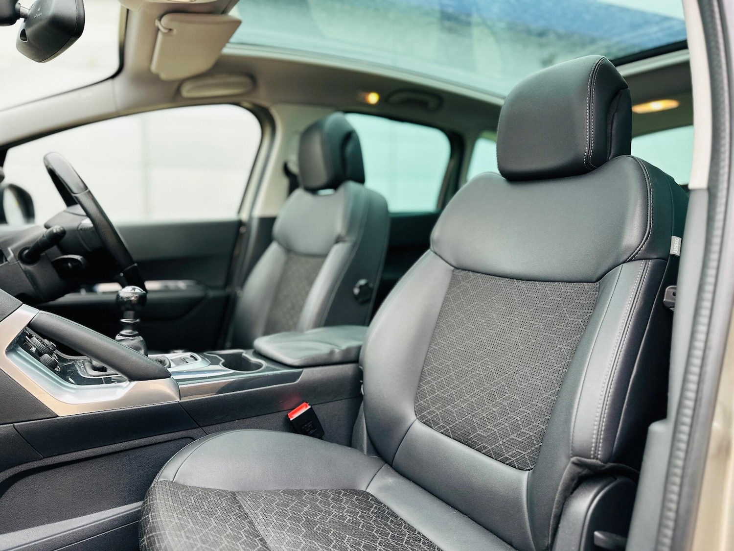 Used Peugeot 3008 2016 for sale - 76251294: Photo 25