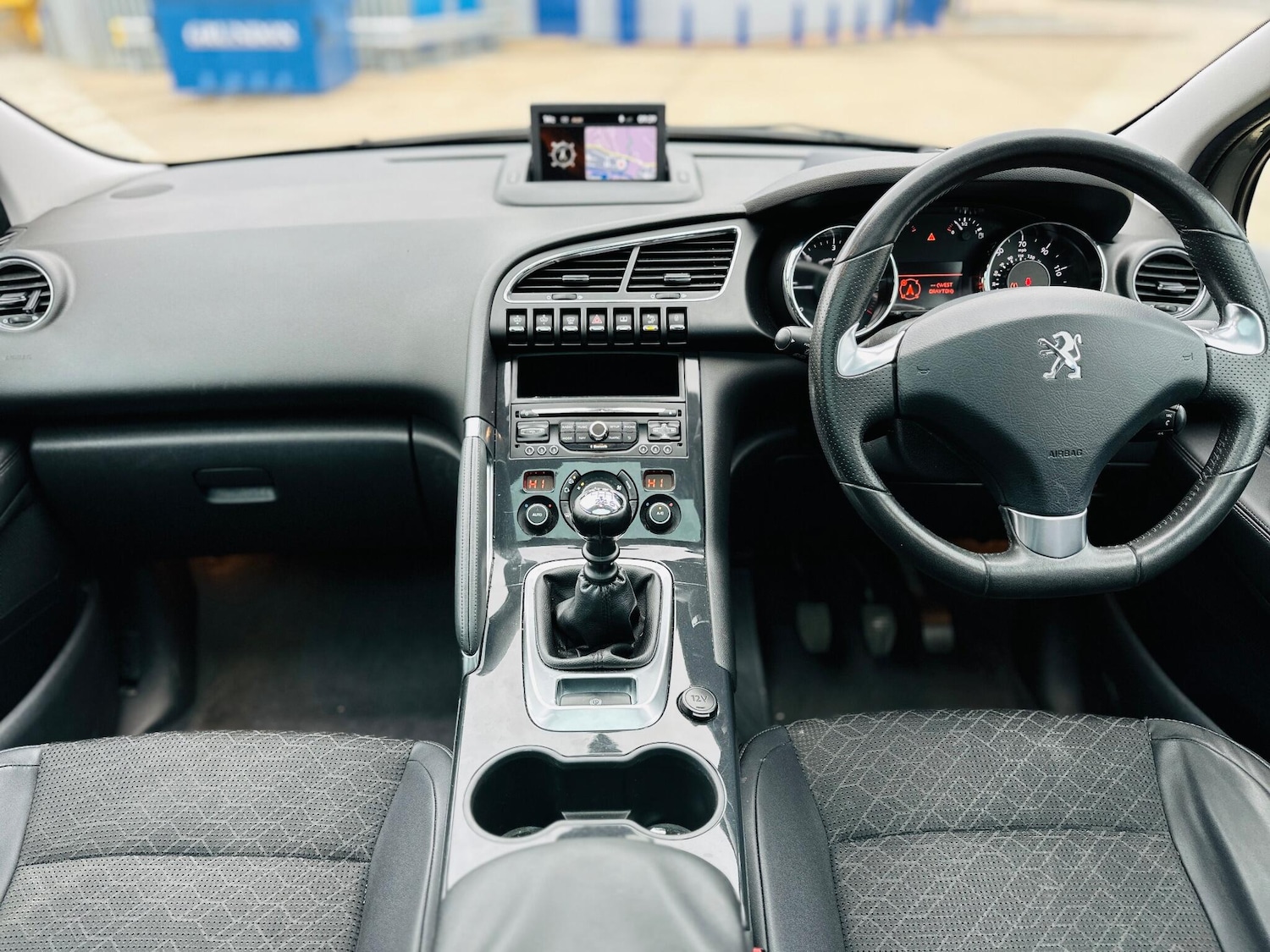 Used Peugeot 3008 2016 for sale - 76251294: Photo 27