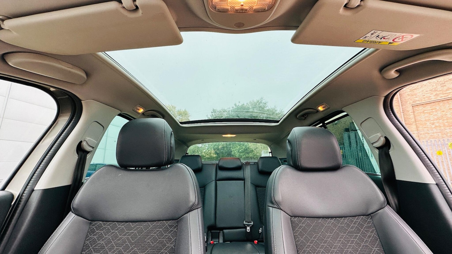 Used Peugeot 3008 2016 for sale - 76251294: Photo 28