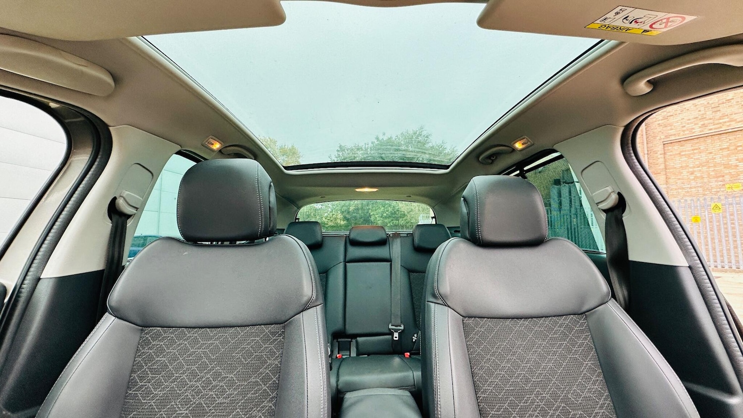 Used Peugeot 3008 2016 for sale - 76251294: Photo 52