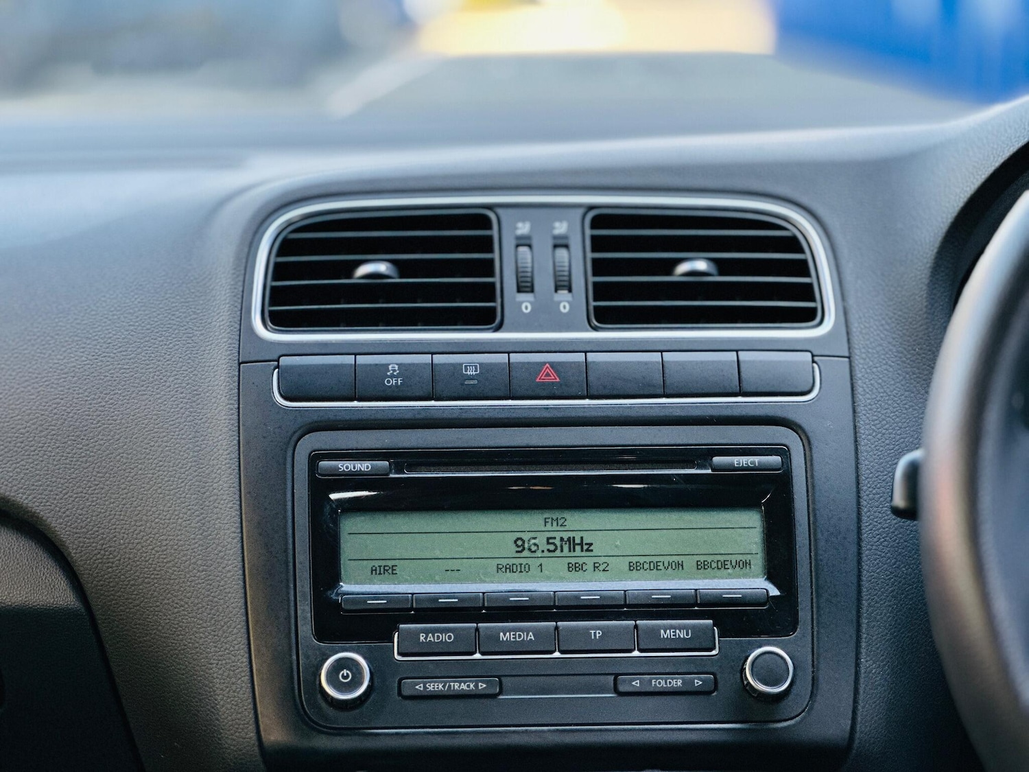 Used Volkswagen Polo 2011 for sale - 76166728: Photo 16