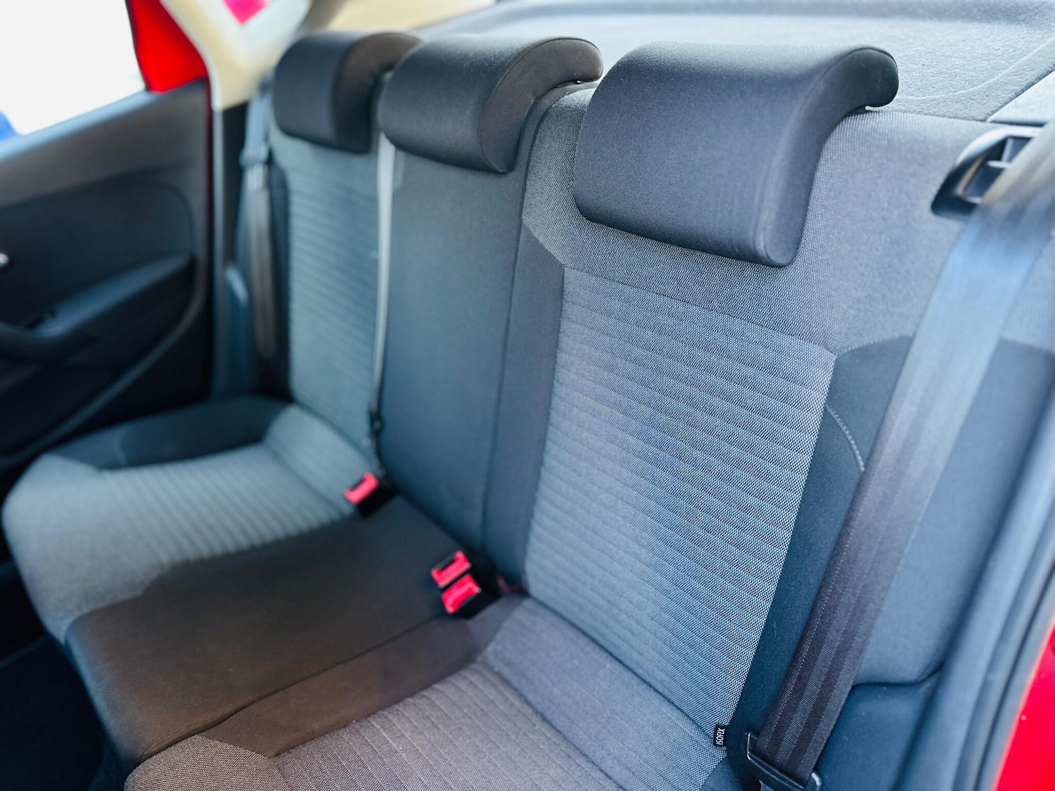 Used Volkswagen Polo 2011 for sale - 76166728: Photo 32