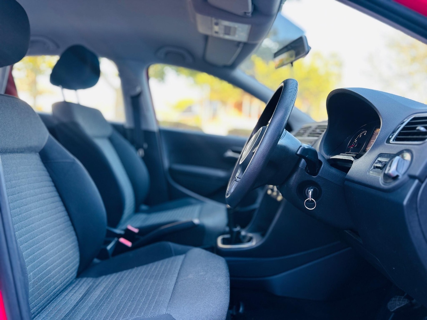 Used Volkswagen Polo 2011 for sale - 76166728: Photo 47